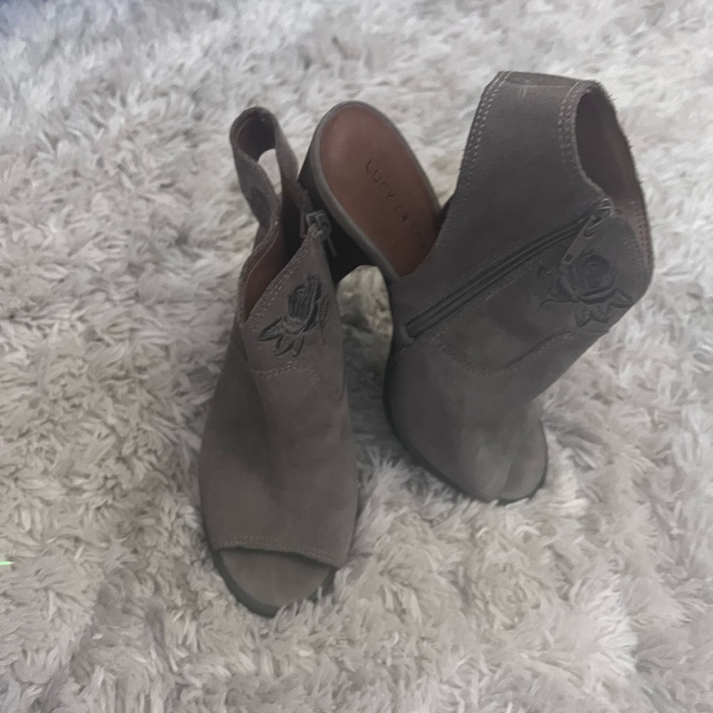 Lucky brand leather peep toe heels - 7